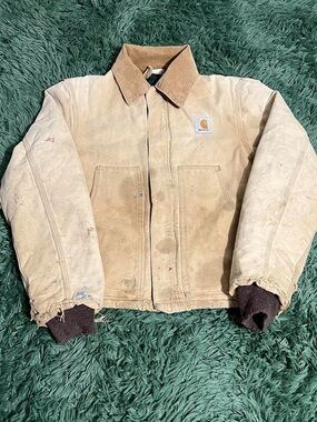 Carhartt Tan Sandstone Work Jacket with Brown Collar